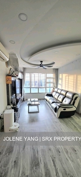 Boon Lay Avenue (Jurong West), HDB Executive #558872431